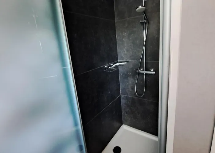 Vakantiewoning Vue Du Village - 14 Personen - *